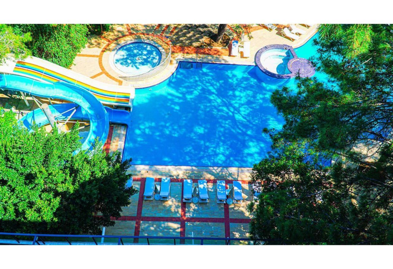 Festival Nature Hotel 케메르 외부 사진